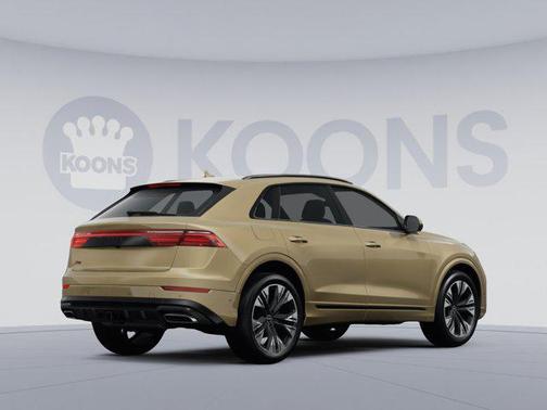 Sakhir Gold Metallic 2025 Audi Q8 55 Premium Plus