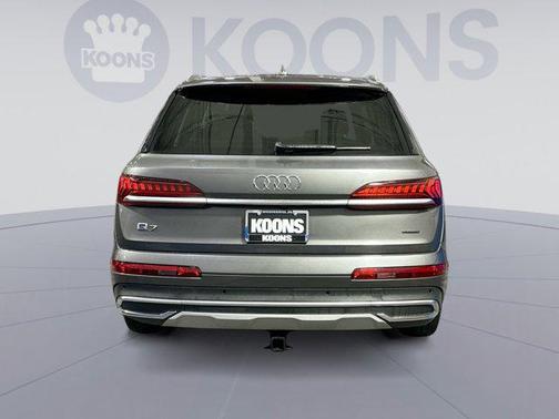 2023 Audi Q7 55 Premium Plus
