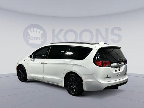 2020 Chrysler Pacifica Hybrid Limited