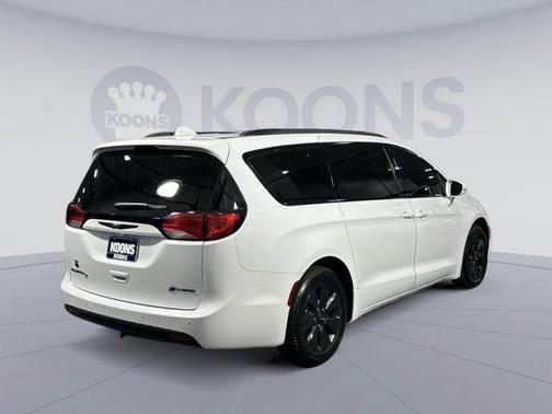 2020 Chrysler Pacifica Hybrid Limited