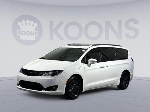 2020 Chrysler Pacifica Hybrid Limited
