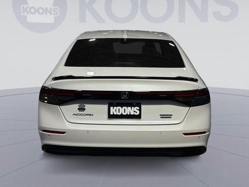 Platinum White Pearl 2023 Honda Accord Hybrid Touring