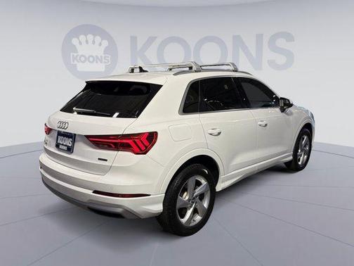Ibis White 2020 Audi Q3 45 Premium Plus