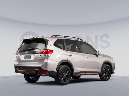 Ice Silver Metallic 2022 Subaru Forester Sport