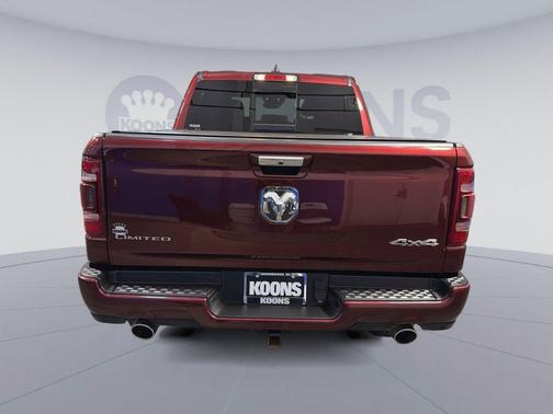 Delmonico Red Pearlcoat 2021 RAM 1500 Limited