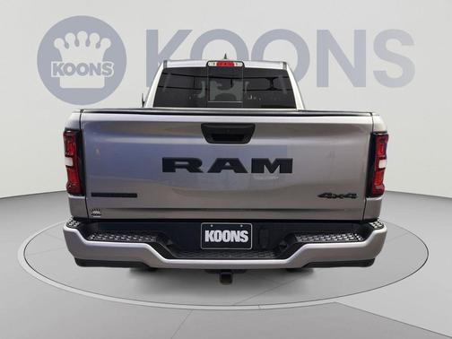 Billet Silver Metallic Clearcoat 2025 RAM 1500 Big Horn/Lone Star