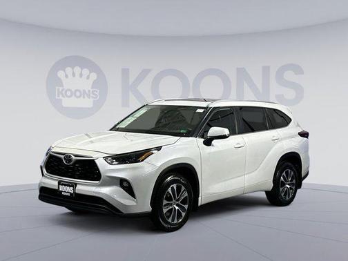 2023 Toyota Highlander XLE