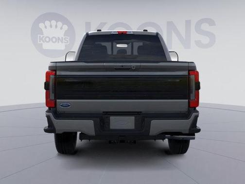 2026 Ford F-350 Platinum