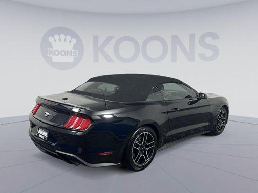 2022 Ford Mustang EcoBoost Premium