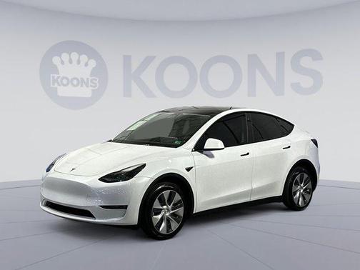 2023 Tesla Model Y Long Range Dual Motor All-Wheel Drive