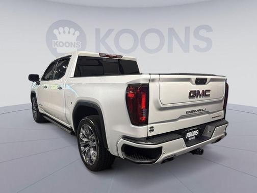 White Frost Tricoat 2023 GMC Sierra 1500 Denali