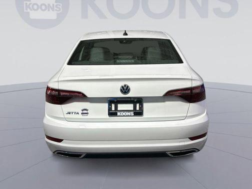 2021 Volkswagen Jetta 1.4T R-Line