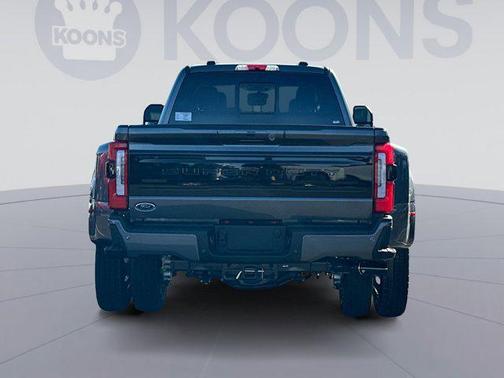 2026 Ford F-450 Platinum