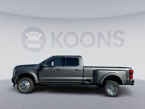 2026 Ford F-450 Platinum