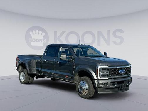 2026 Ford F-450 Platinum