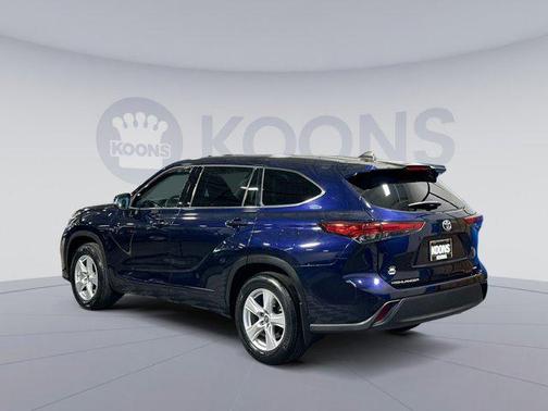 2022 Toyota Highlander L