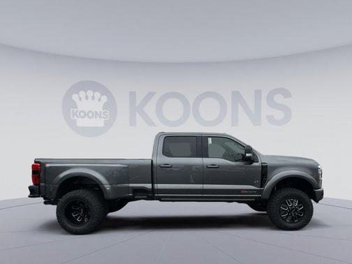 2025 Ford F-350 Platinum