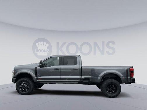 2025 Ford F-350 Platinum