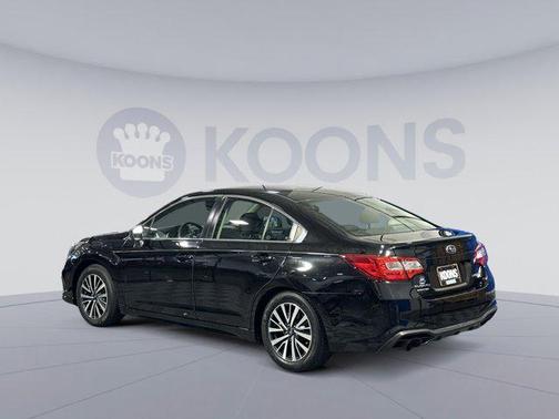 2018 Subaru Legacy Base