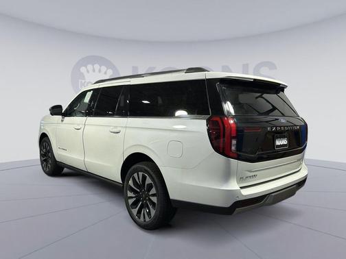 STAR WHITE MET TRI-COAT 2026 Ford Expedition Max Platinum