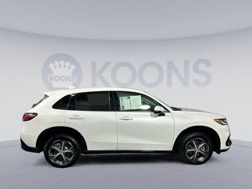 Platinum White Pearl 2023 Honda HR-V EX-L