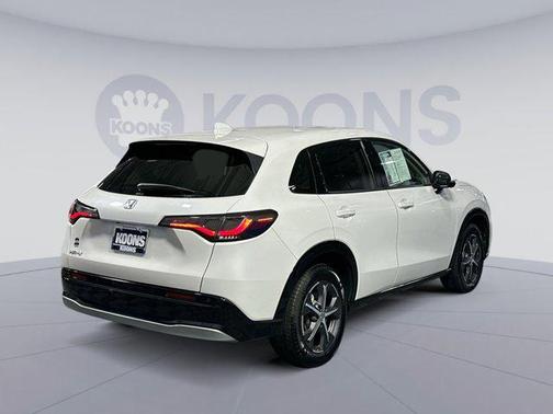 Platinum White Pearl 2023 Honda HR-V EX-L