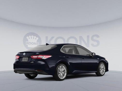 2018 Toyota Camry Hybrid LE