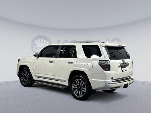 2020 Toyota 4Runner SR5
