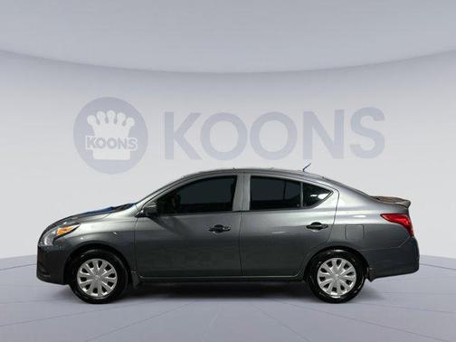 2017 Nissan Versa 1.6 S+