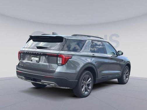 Carbonized Gray Metallic 2026 Ford Explorer Active