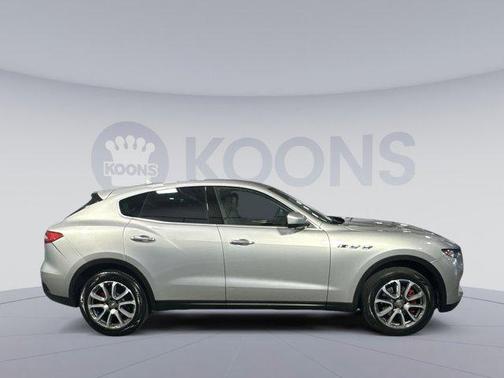 2017 Maserati Levante Base
