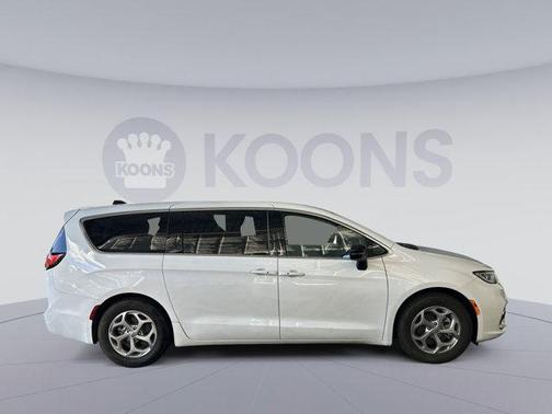 2024 Chrysler Pacifica Limited