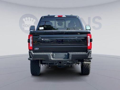 2025 Ford F-250 Platinum