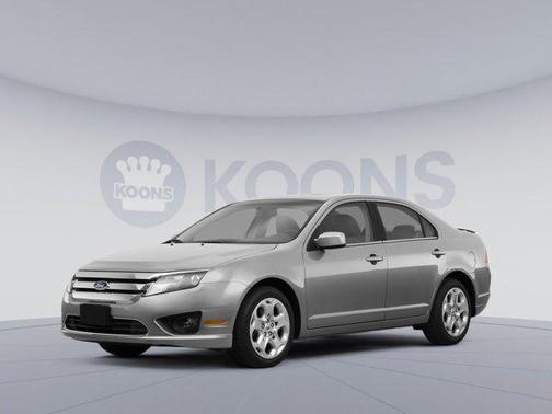 Brilliant Silver Metallic 2010 Ford Fusion SE