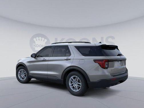 Carbonized Gray Metallic 2026 Ford Explorer Active