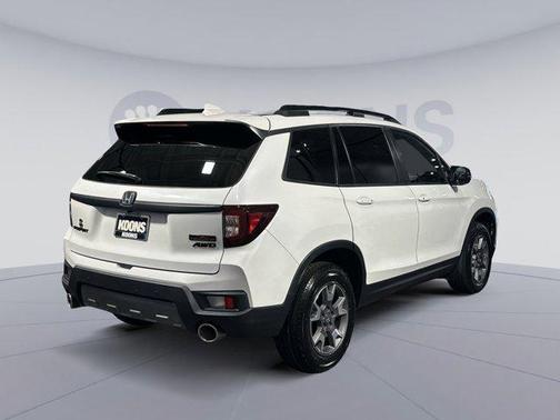 2022 Honda Passport AWD TrailSport
