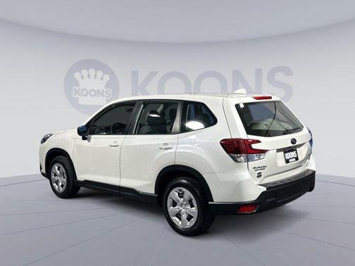 2022 Subaru Forester Base