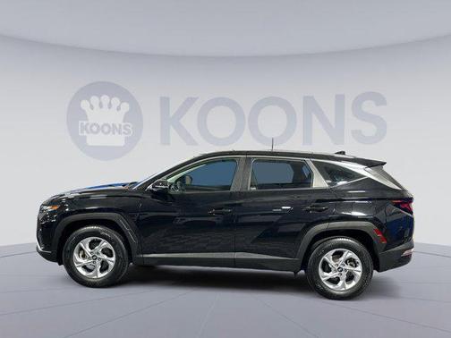 2022 Hyundai TUCSON SE