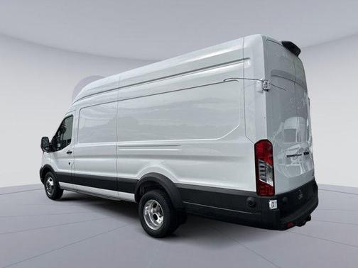 OXFORD WHITE 2026 Ford Transit-350 Base