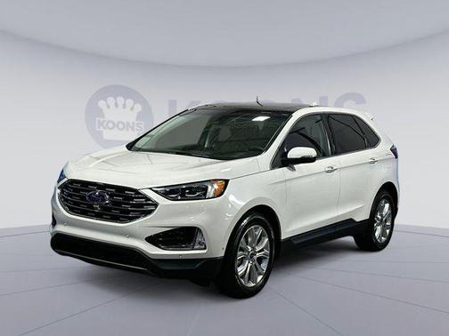 2020 Ford Edge Titanium