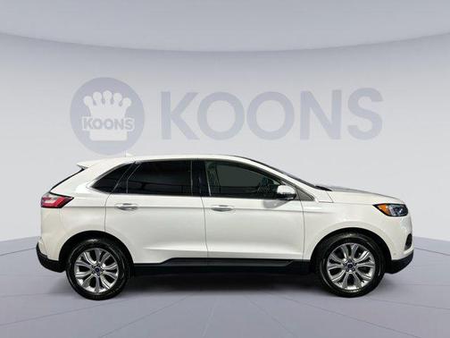 2020 Ford Edge Titanium
