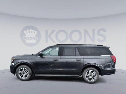 Dark Matter Gray Metallic 2026 Ford Expedition Max Active 4x4