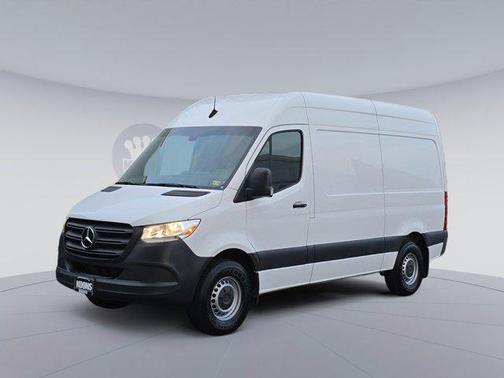 2022 Mercedes-Benz Sprinter 2500 Standard Roof