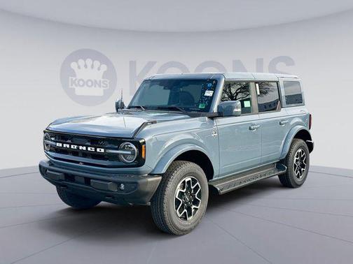 2025 Ford Bronco Outer Banks