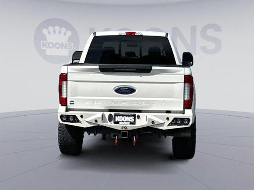 2017 Ford F-350 Lariat