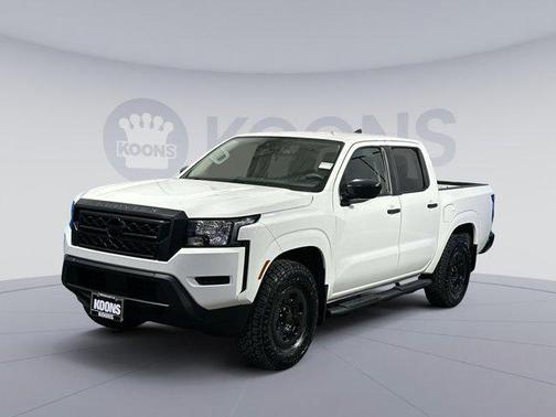 2023 Nissan Frontier S