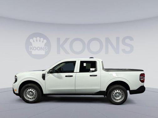 OXFORD WHITE 2026 Ford Maverick XL