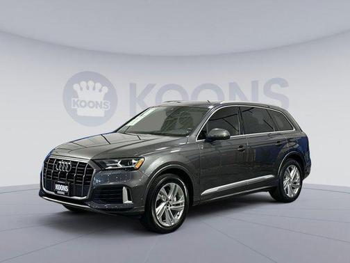 2021 Audi Q7 45 Premium Plus