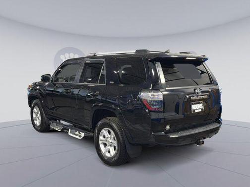 Midnight Black Metallic 2020 Toyota 4Runner SR5 Premium