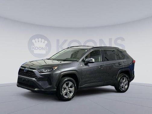 2022 Toyota RAV4 Hybrid LE